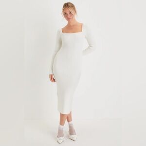 Lulu's Chic White Pearl Sleeve Dress